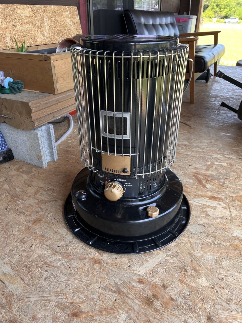トヨトミ対流式ストーブ（KS-67H）のレビュー、燃費や使い勝手など